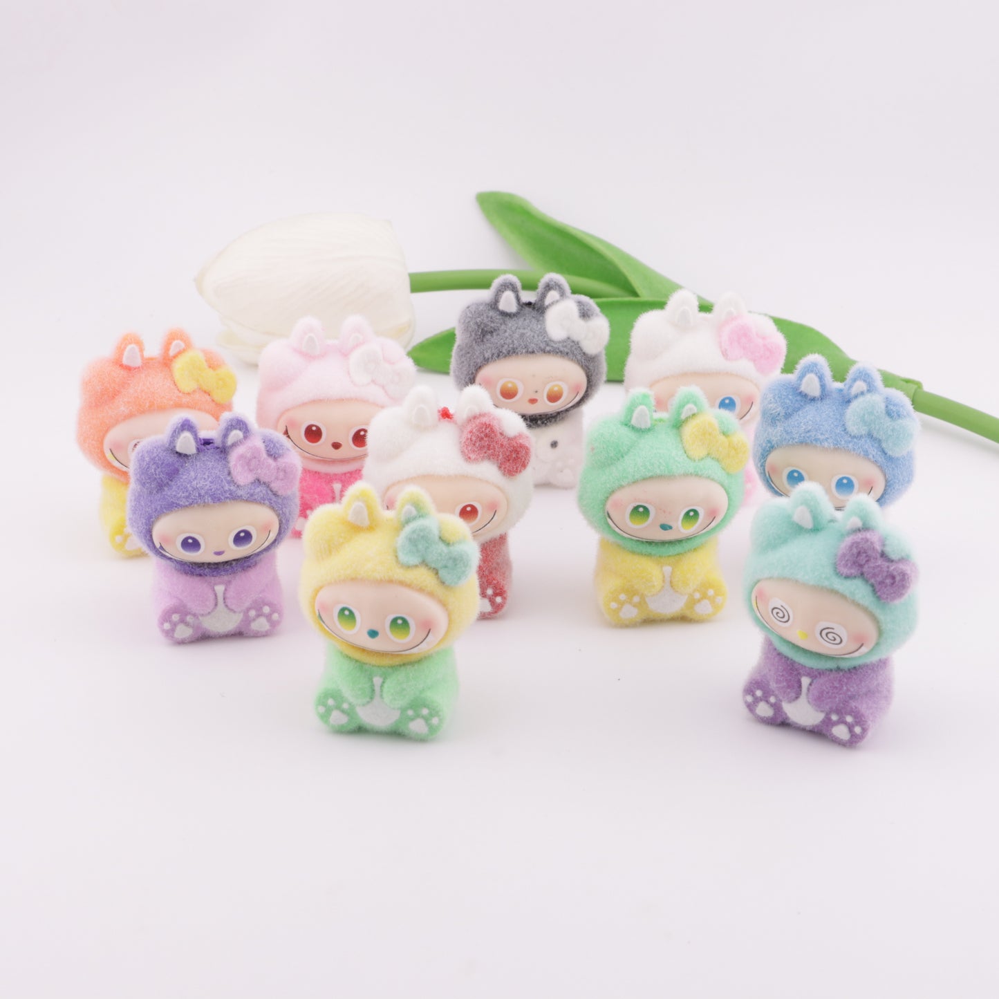 FS6110- Labubu Bow Flocking Beads