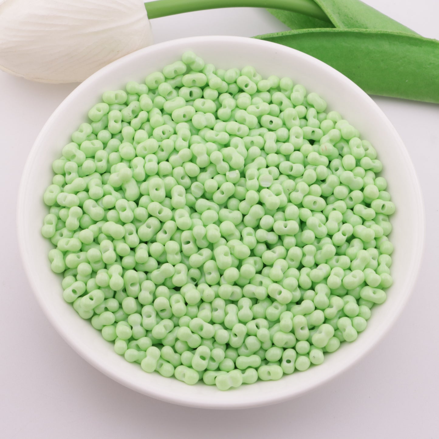FS6038- 3×6Mm Glass Peanut Beads