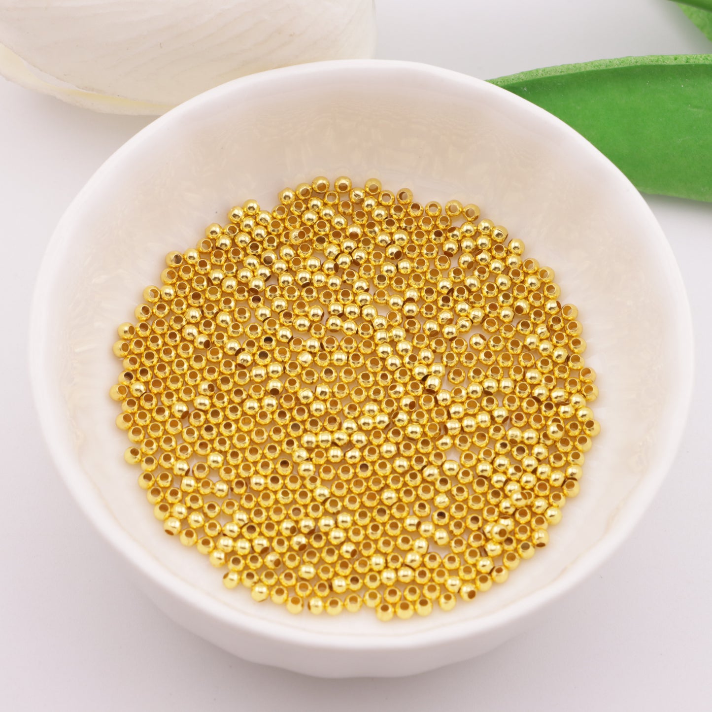FS6136- 2mm Metal Beads