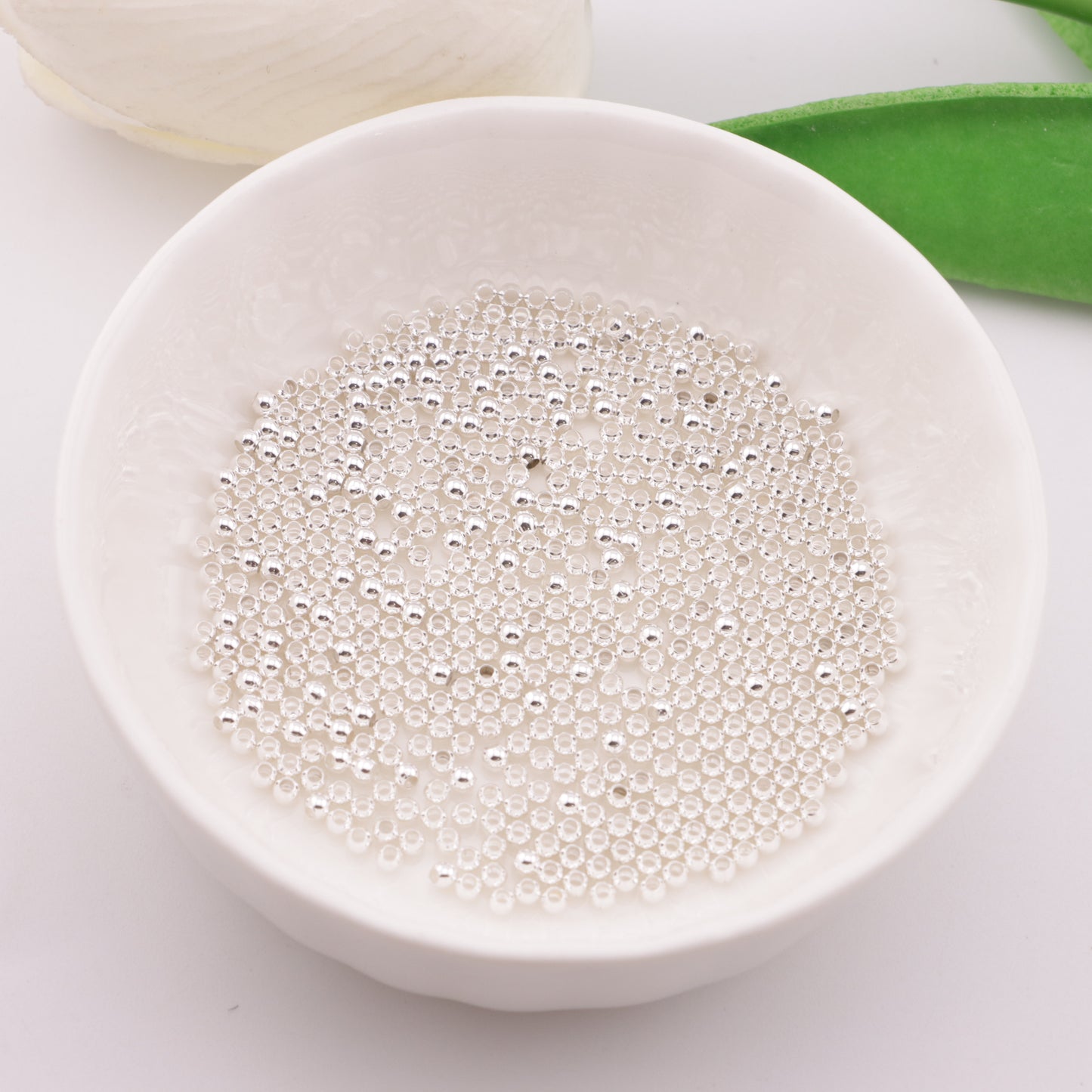 FS6136- 2mm Metal Beads