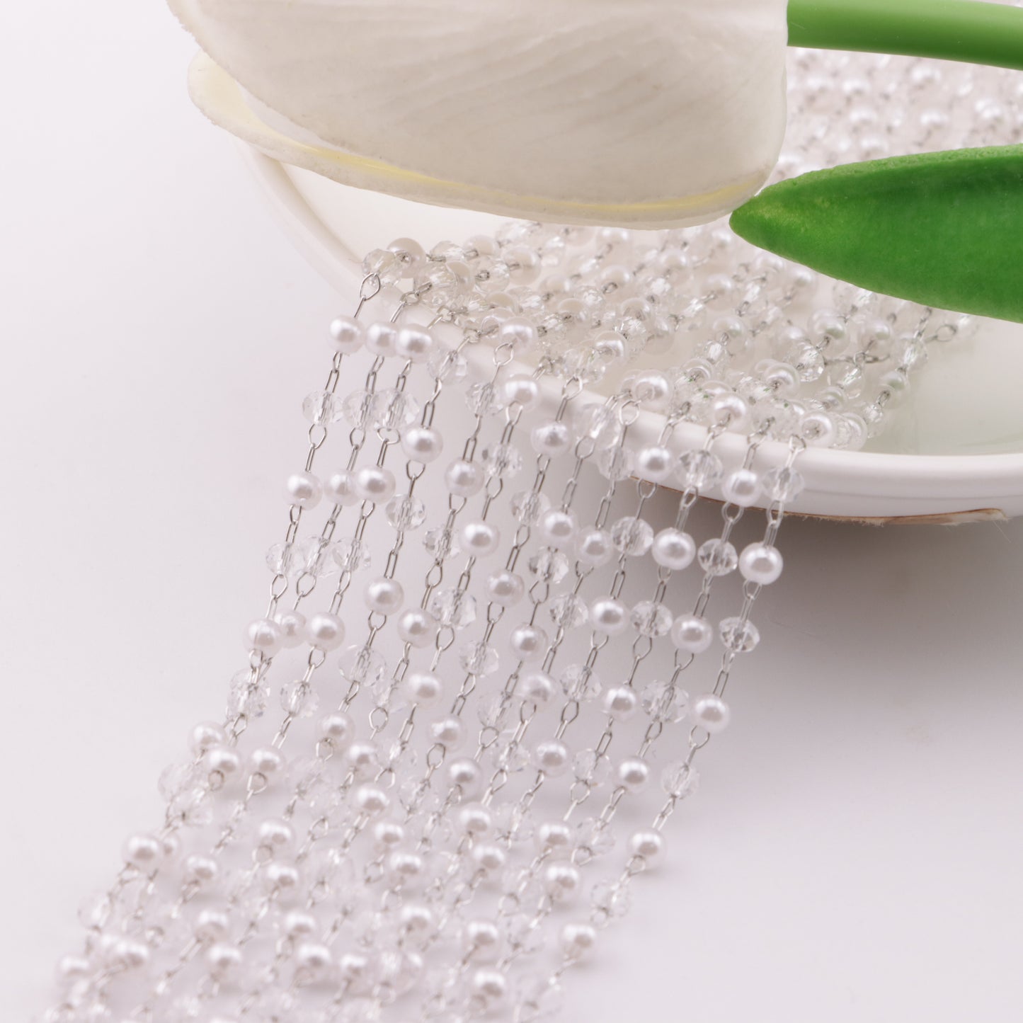 FS6147- 3mm Pearl + Crystal Chain