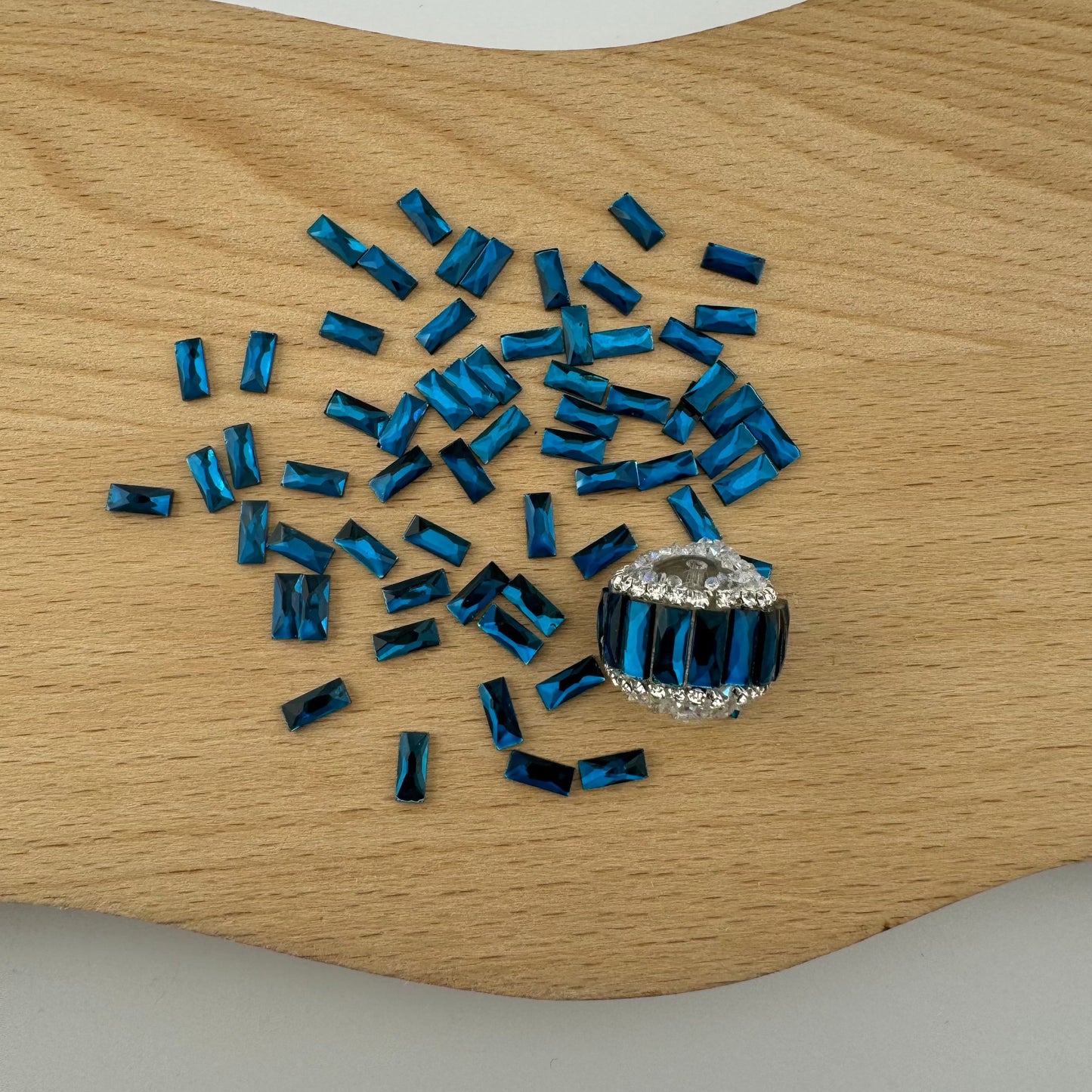 FS1273- 3*7mm Crystal Diamond Nail Charms For Making Fancy Bead Or Fancy Pen