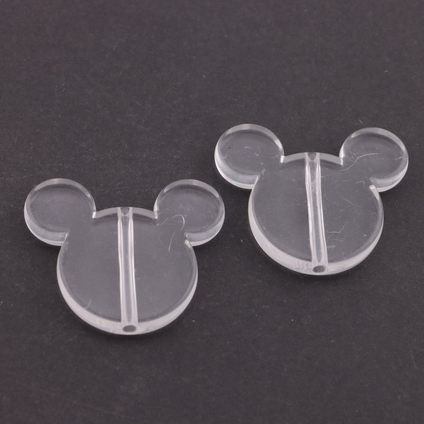 FS6155- 33*39Mm Mickey Head Plate Based Beads