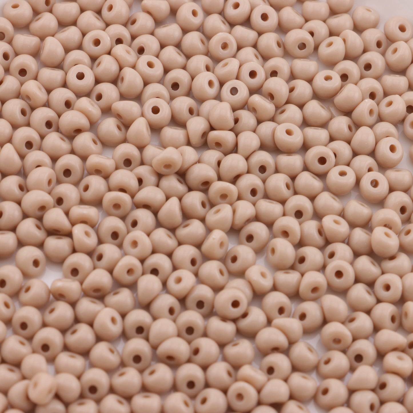 FS6115- Waterdrop Acrylic Beads