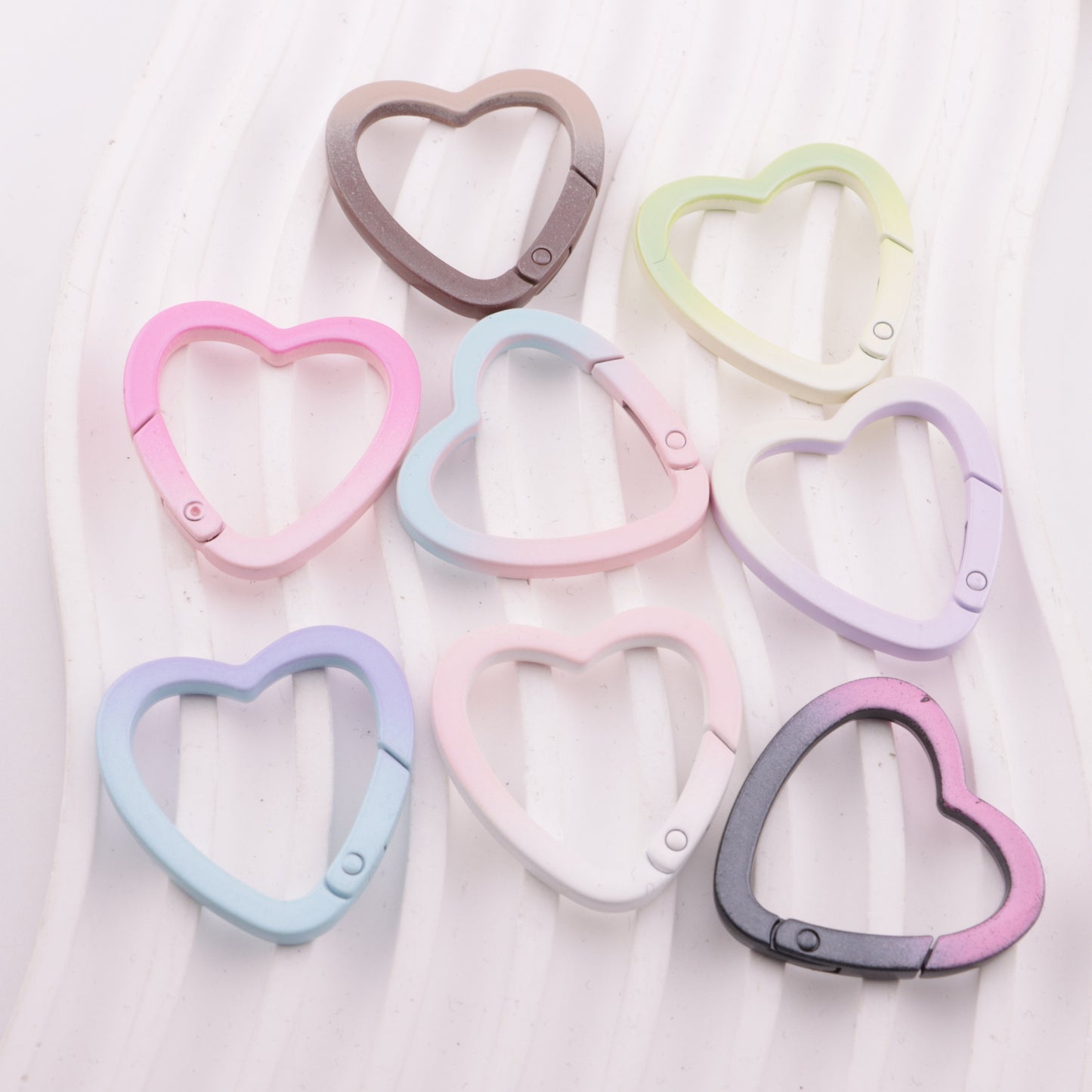 FS6197- 34×34mm Heart Gradient-Color Keychain Ring Gradient-Color Heart Keychain