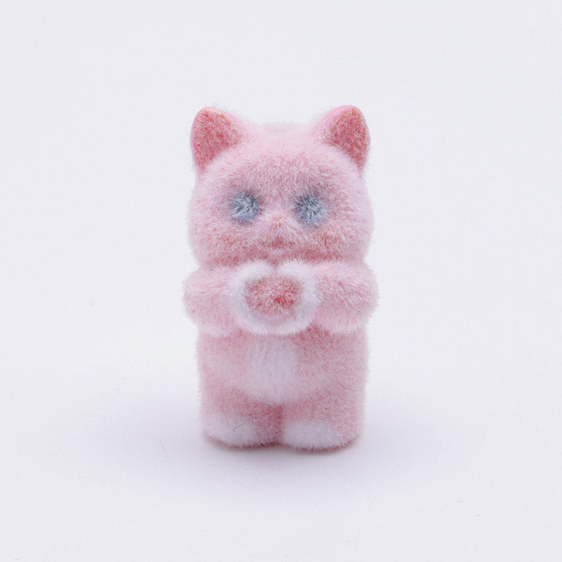 FS5209- Cat Holding A Loving Heart Flocked Three-Dimensional Beads
