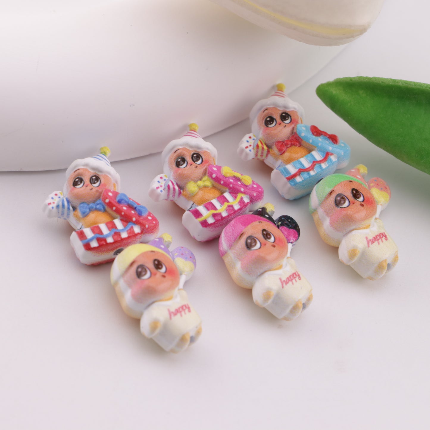FS6224- Alien Alloy Beads