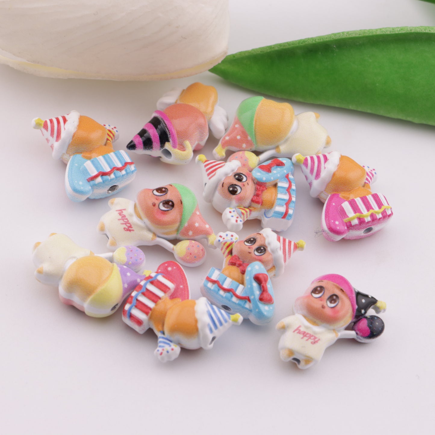 FS6224- Alien Alloy Beads