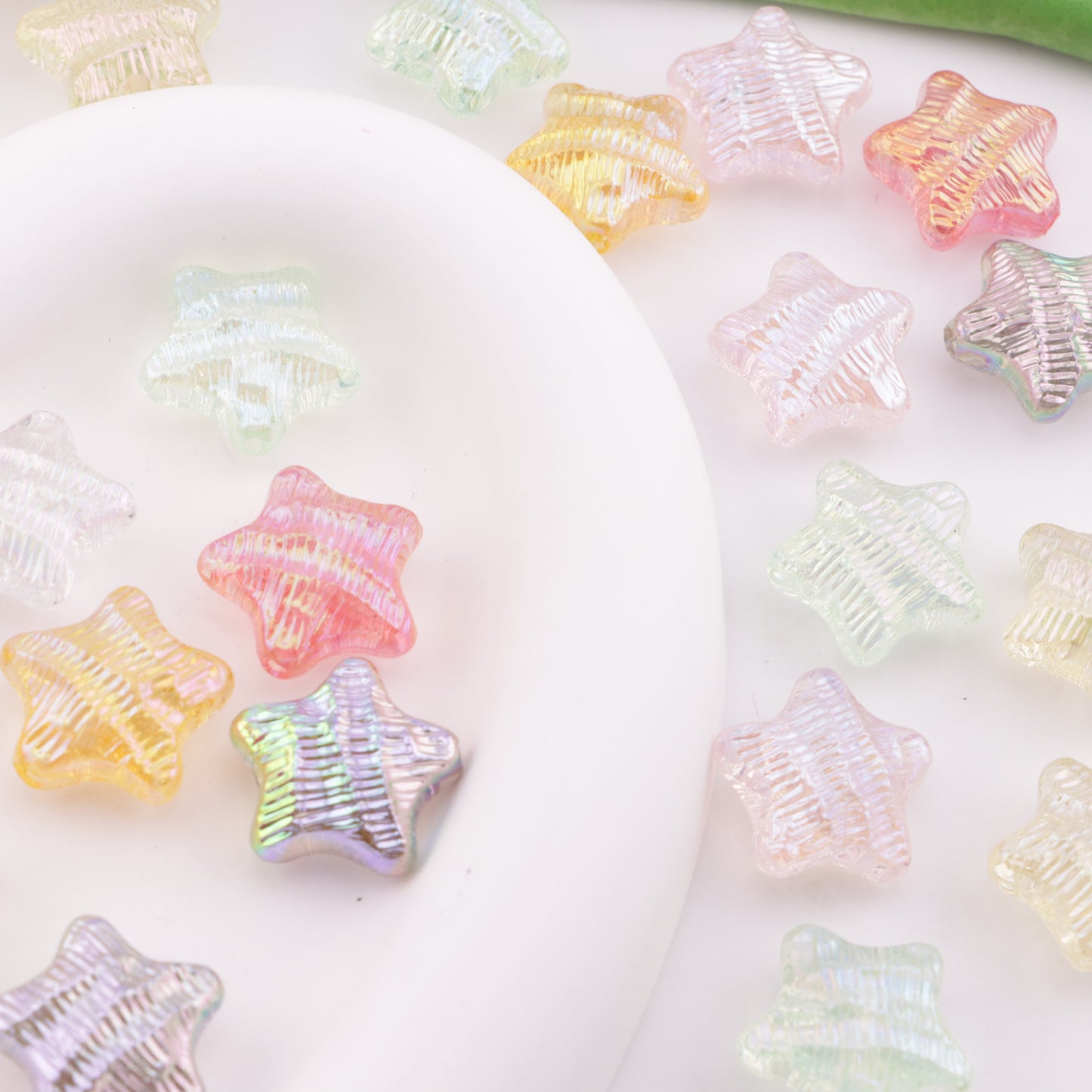 FS6276- 16mm Star Resin Beads