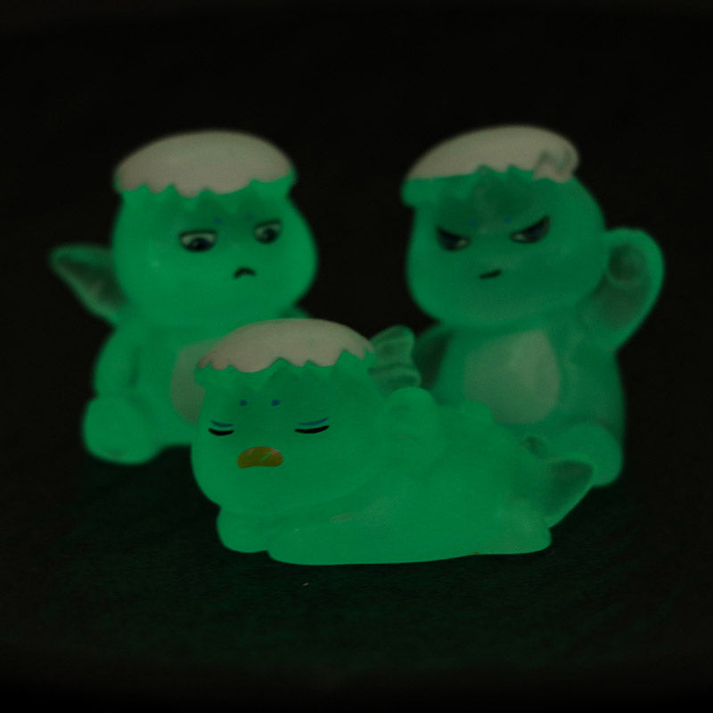 FS4886- Three - Dimensional Mini Snow - Topped Milk Dragon, Luminous Pen Toppers