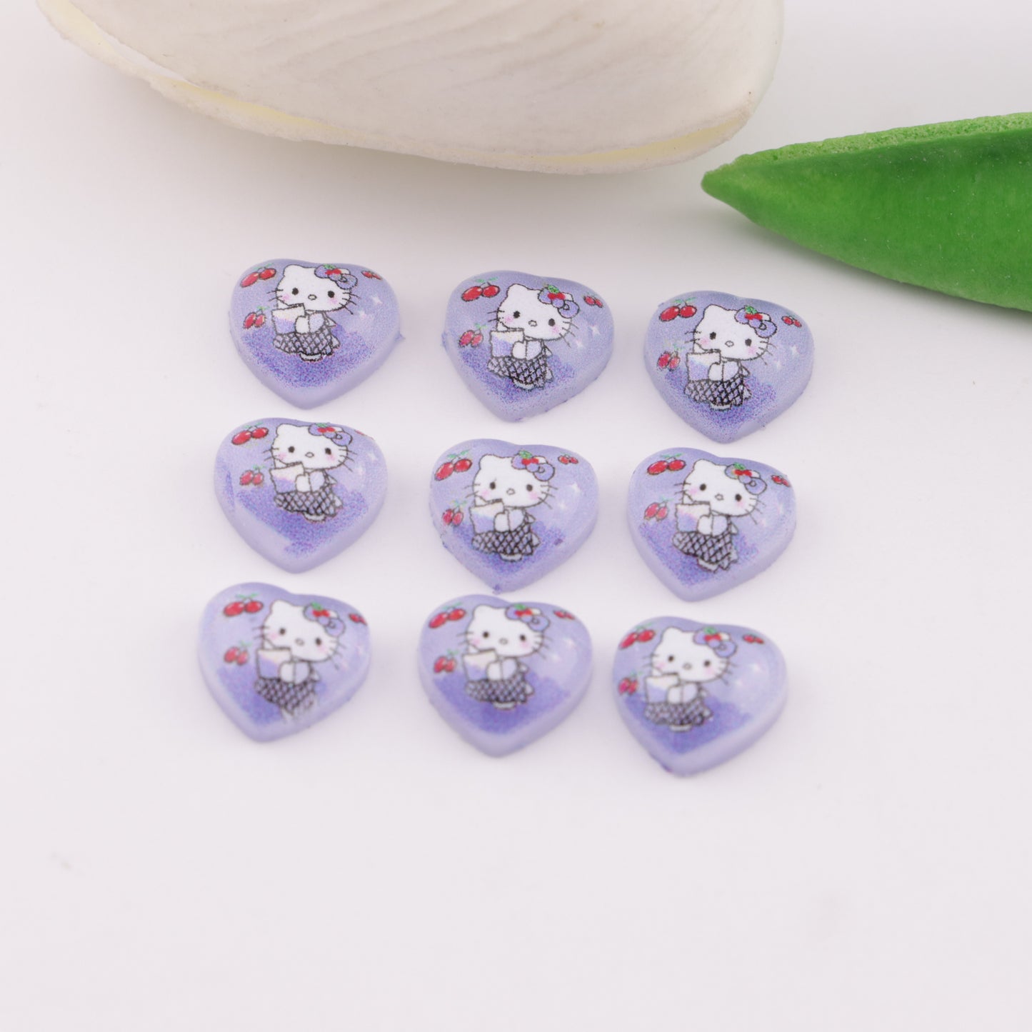 FS6285- 10mm Hk Heart Charms Heart-Shaped Kitty Patches