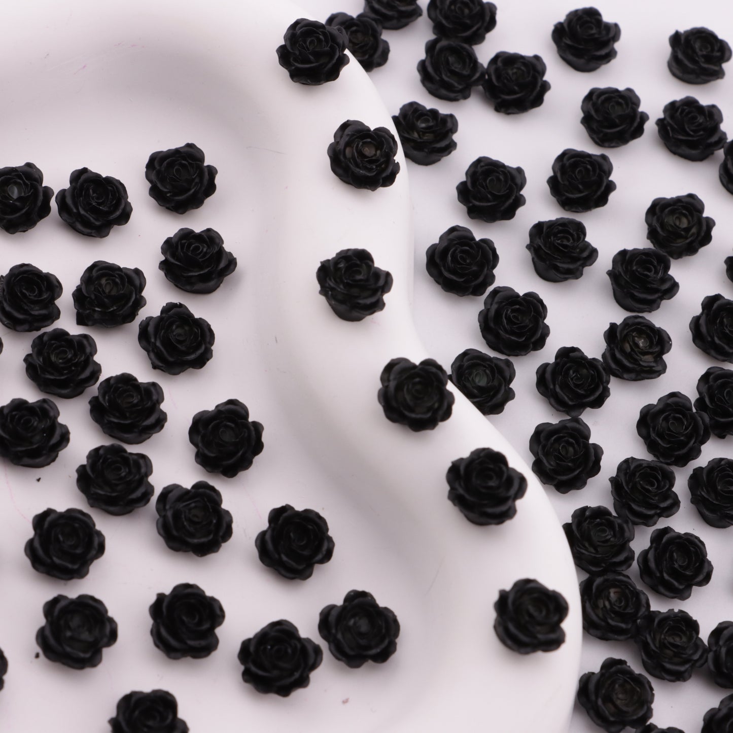 FS6288- 8mm Black Soft Flower Charms Pure Black Soft Flower Patches