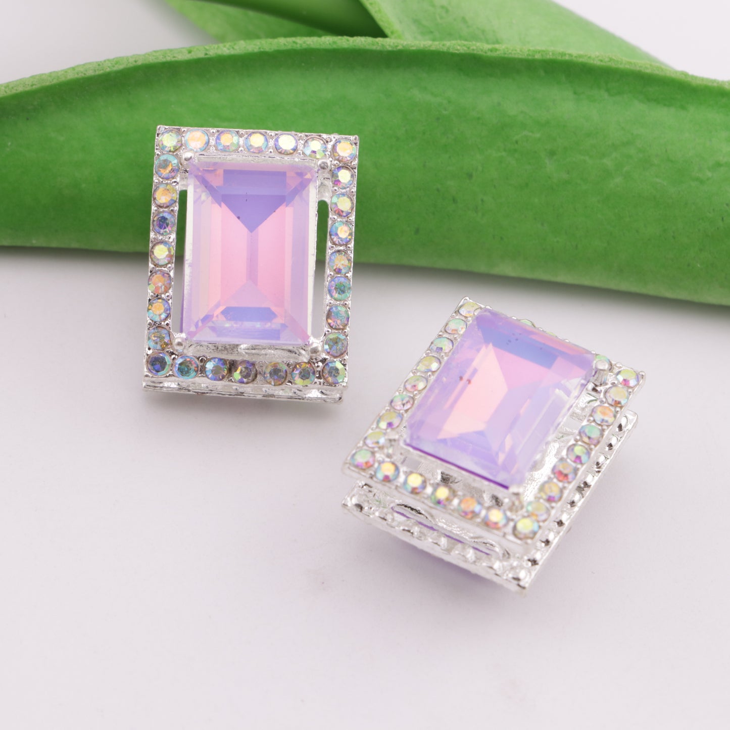 FS6331- Rectangular Four-way Alloy Beads
