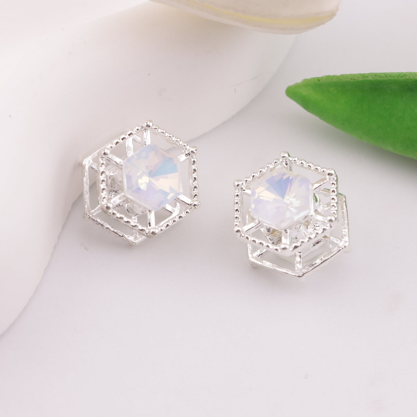 FS6333- Ferris Wheel Four - Way Alloy Beads