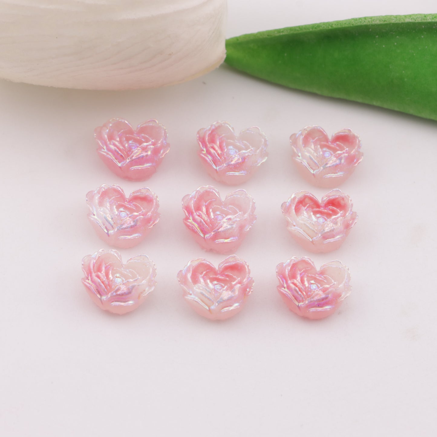 FS6353- About 9×10mm Uv Luminous Heart Soft Flower Charms Night - Glow Mother - of - Pearl Heart Soft Flower Patches