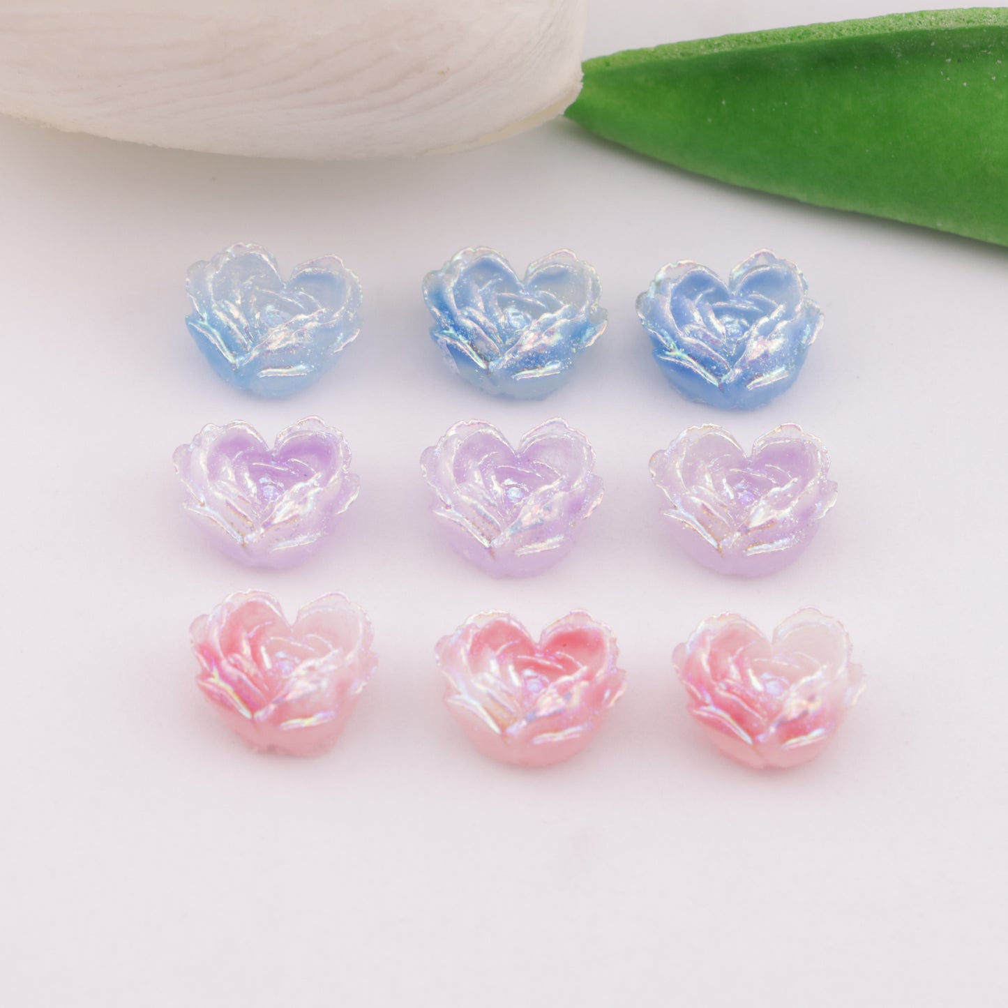 FS6353- About 9×10mm Uv Luminous Heart Soft Flower Charms Night - Glow Mother - of - Pearl Heart Soft Flower Patches