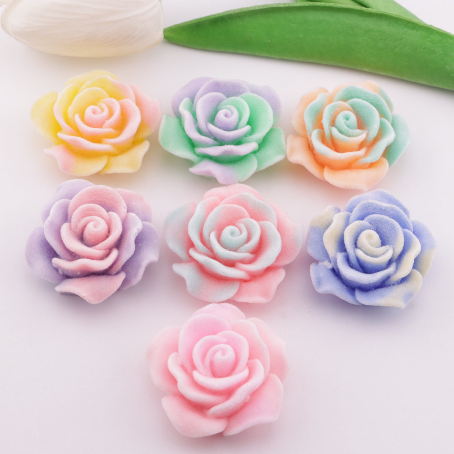 FS6381- 36Mm Luminous Flocked Rose Charms