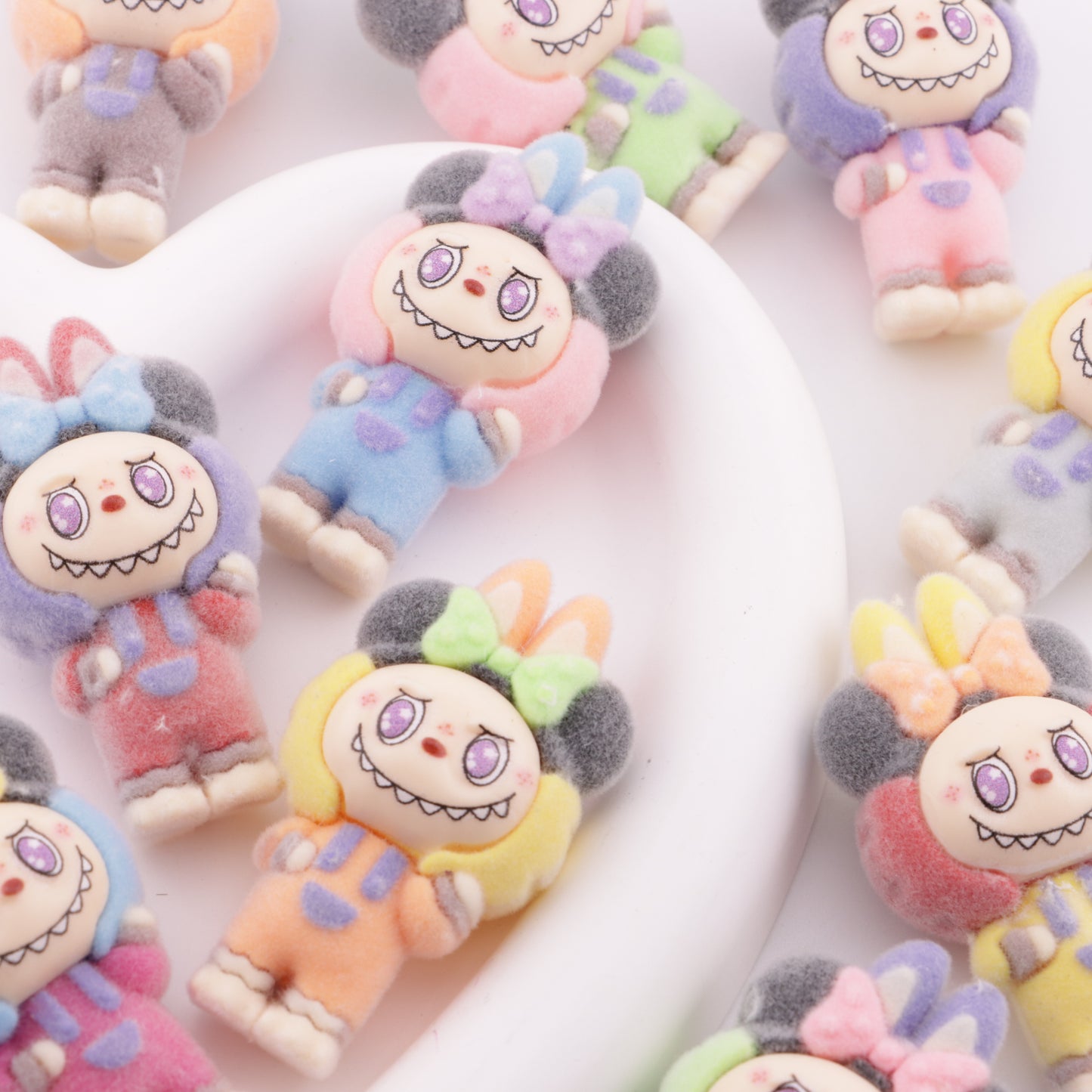 FS6373- 54×29mm Minnie Bows Labubu Beads