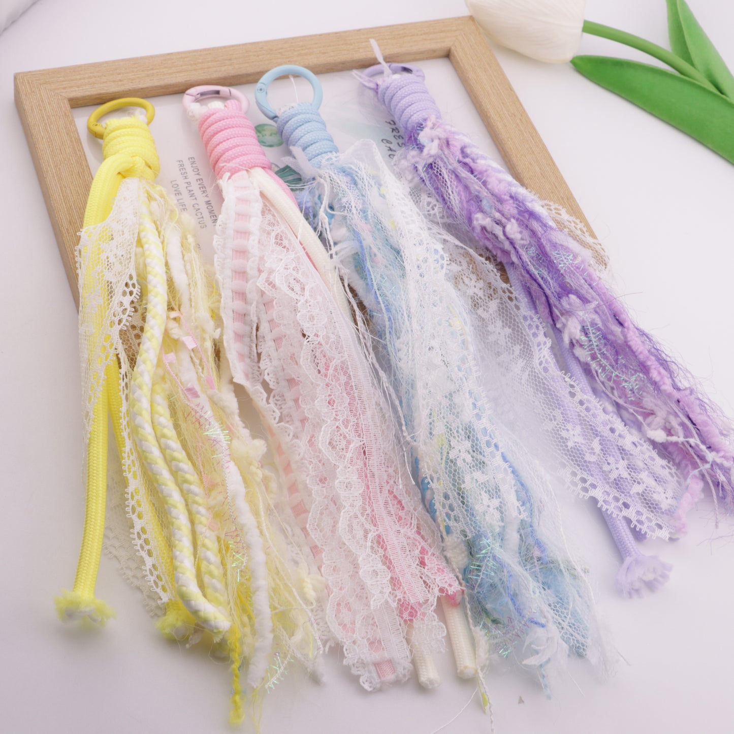 FS6408- A Lace Rope Braided Keychain A Lace Rope Braided Keychain Pendant
