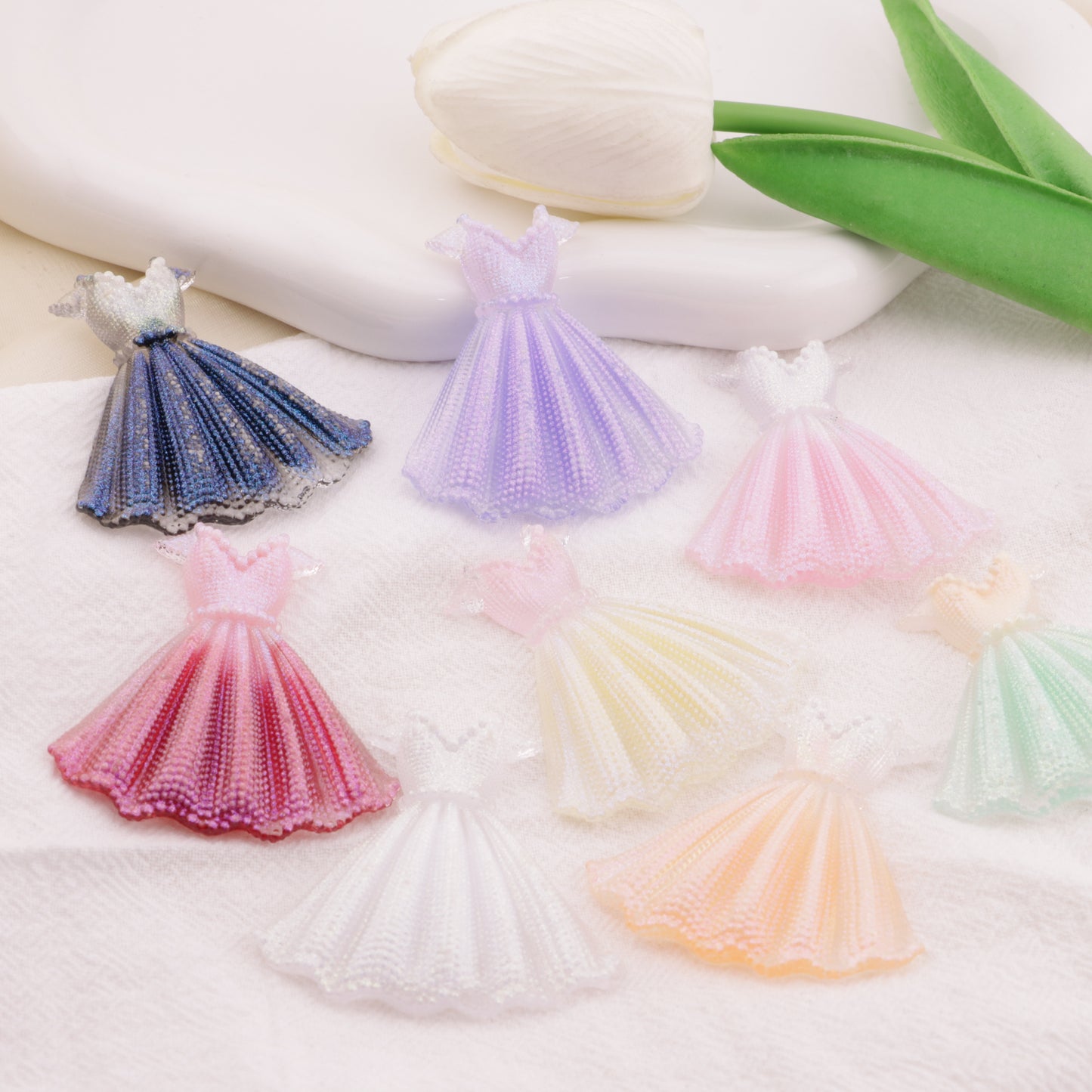 FS6382- 50×47mm Luminous Wedding Dress Charms