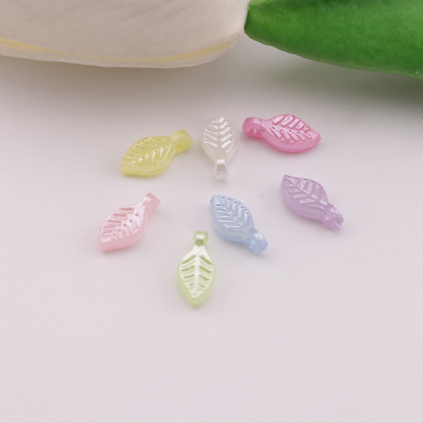 FS6458- Approximately 5×10mm Imitation Pearl Leaf Hanging Hole