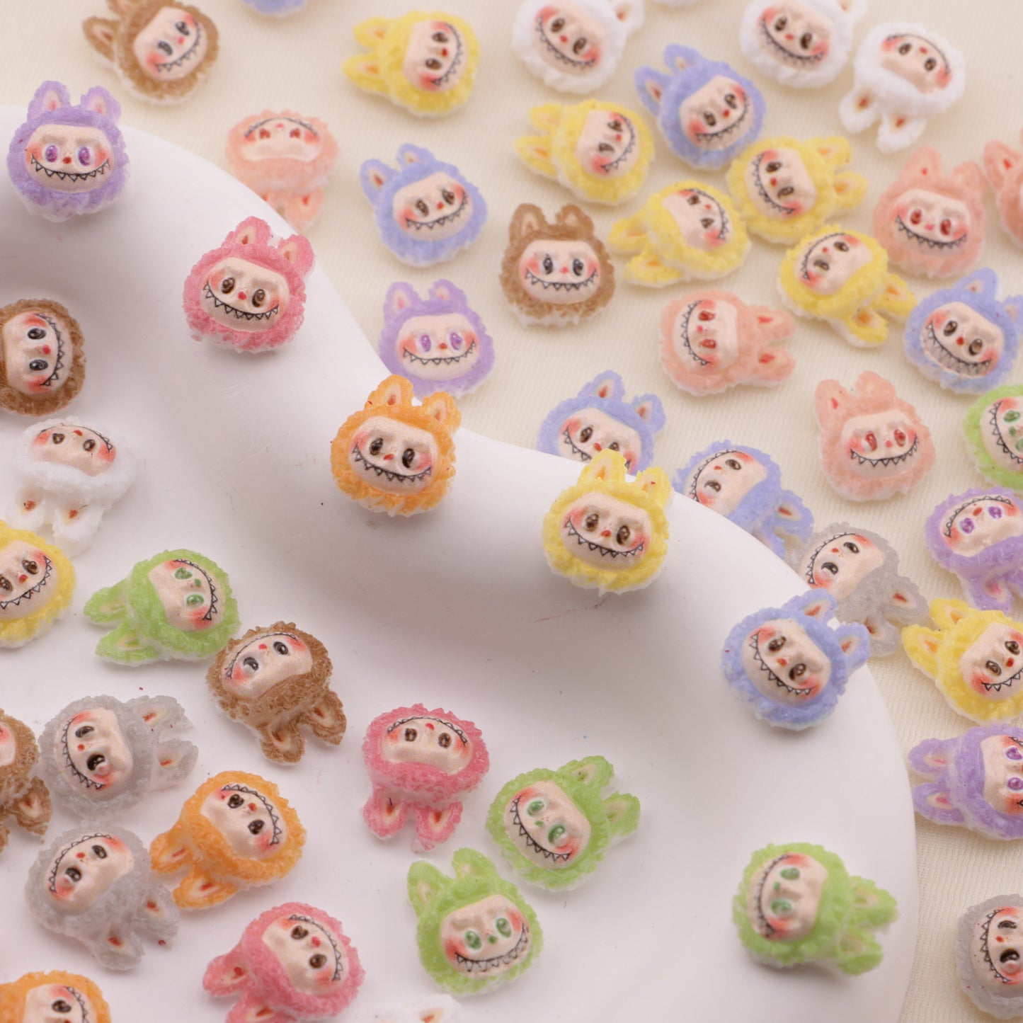 FS6460-Approximately 10mm Labubu Head Resin Nail Charms (約10mm ラブブヘッド レジンネイルチャーム)