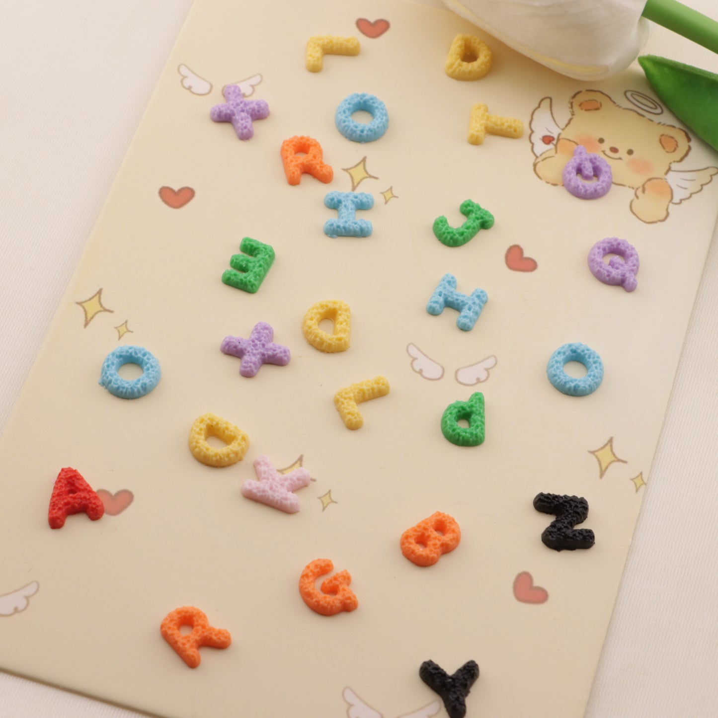 FS6473- Approximately 8×9mm Luminous Letter Nail Charms(約8×9mmの発光文字ネイルチャーム)