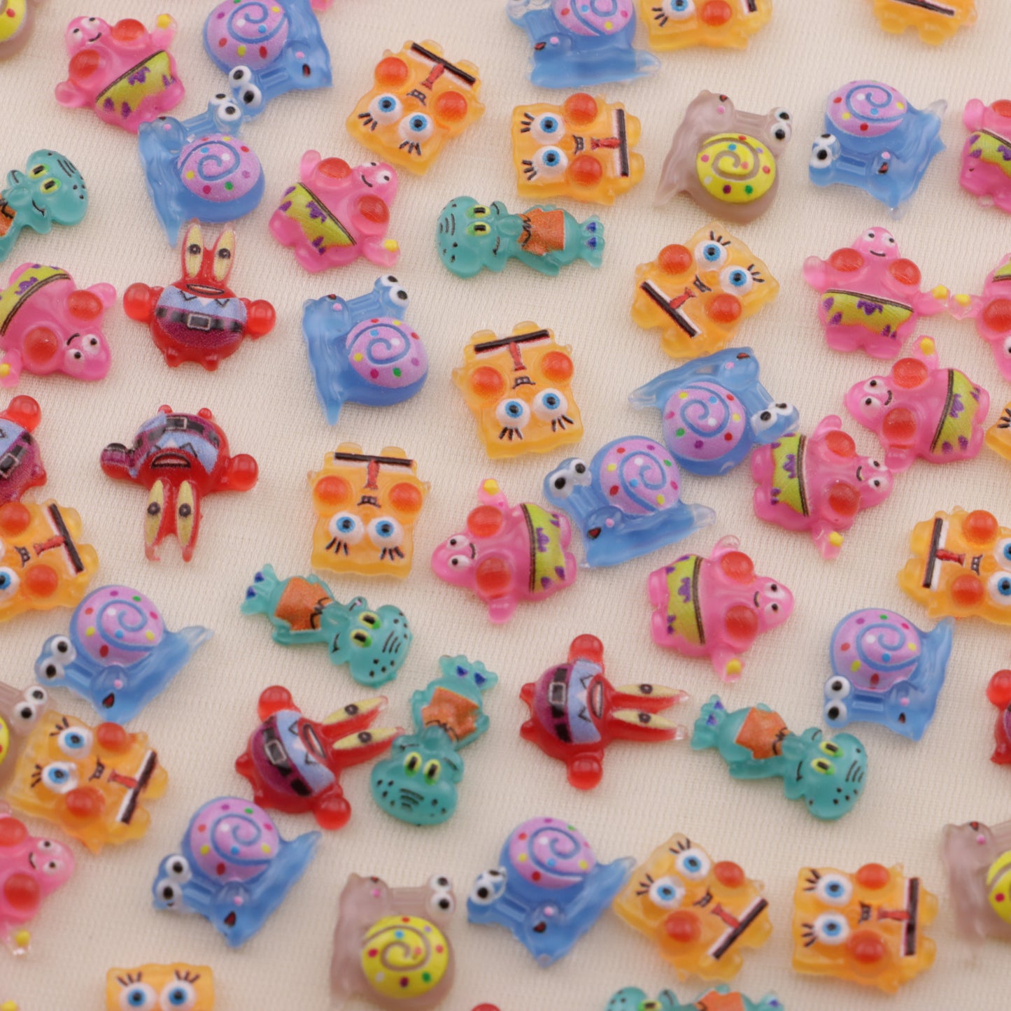 FS6509- Approximately 12Mm SpongeBob Series Nail Stickers