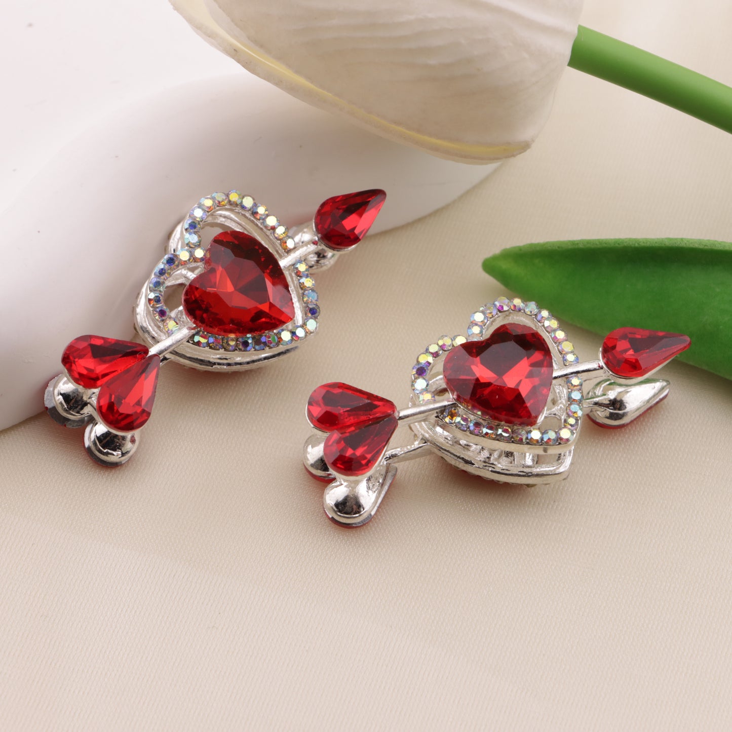FS6490- Approximately 2.5×4.6×2Cm Cupid Heart Alloy Beads(約2.5×4.6×2cm キューピッドハート合金ビーズ)