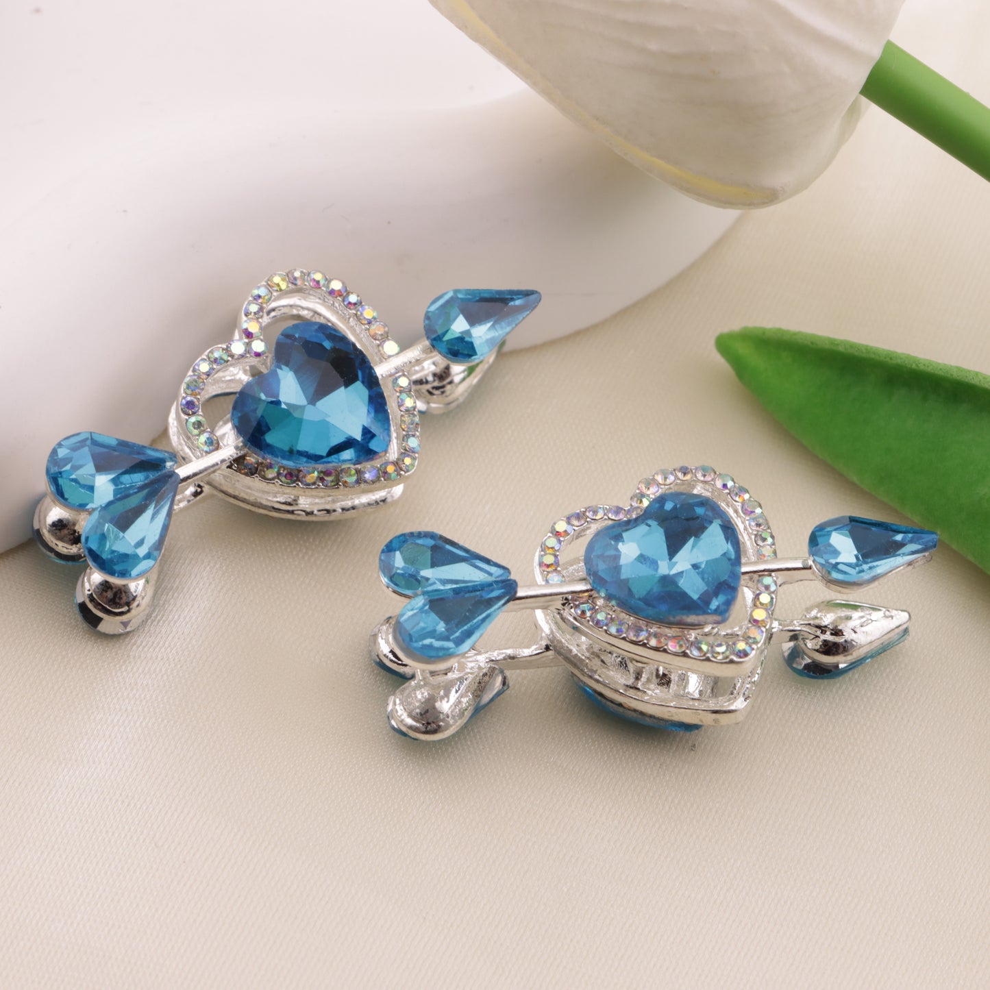 FS6490- Approximately 2.5×4.6×2Cm Cupid Heart Alloy Beads(約2.5×4.6×2cm キューピッドハート合金ビーズ)