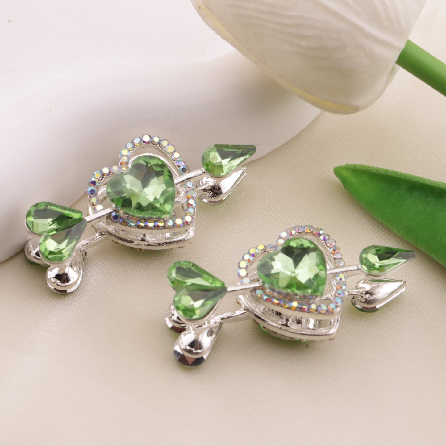 FS6490- Approximately 2.5×4.6×2Cm Cupid Heart Alloy Beads(約2.5×4.6×2cm キューピッドハート合金ビーズ)