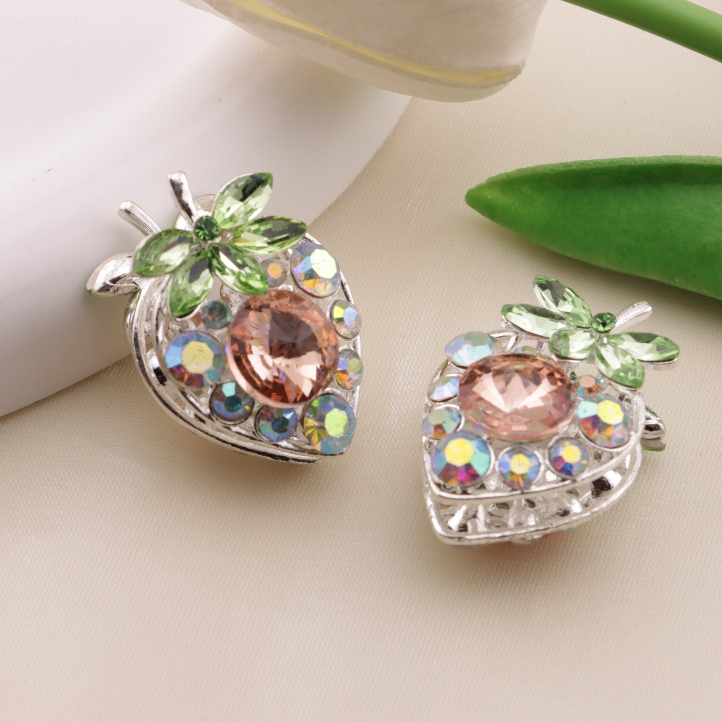 FS6492- Approximately 34×23mm Double-Sided Drilled Strawberry Four-Way Alloy Beads