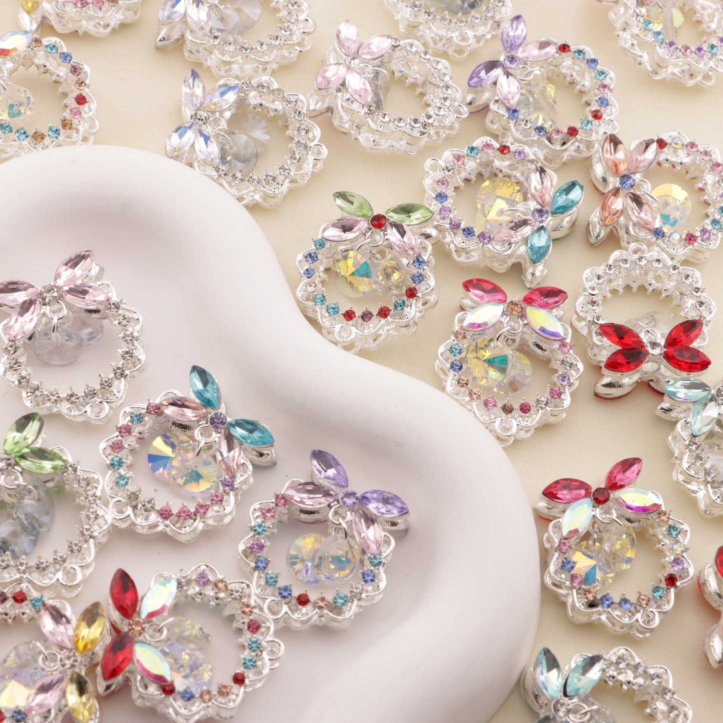 FS6491- Approximately 24×26×18mm Double-Sided Heavy Industry Wreath Alloy Beads