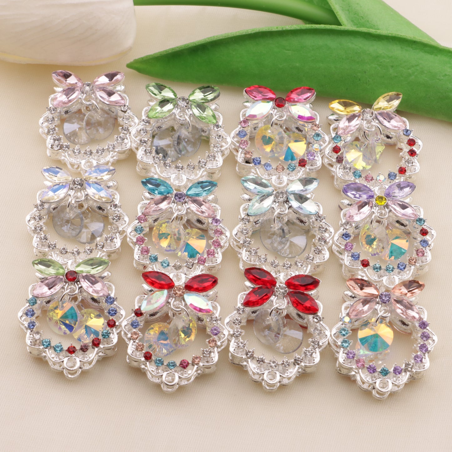 FS6491- Approximately 24×26×18mm Double-Sided Heavy Industry Wreath Alloy Beads