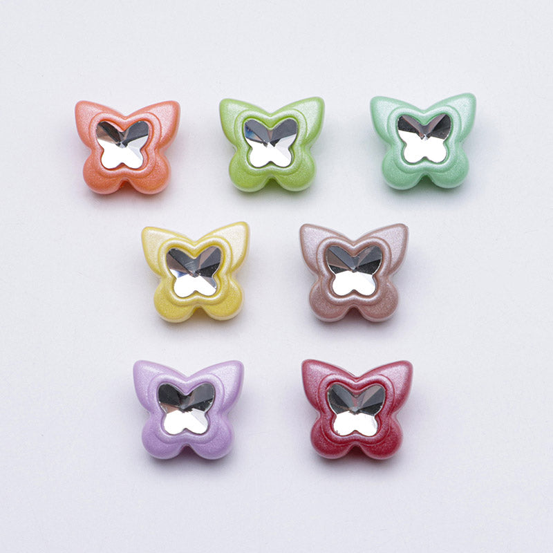 FS2309- 16×18mm Baked-Enamel White Butterfly Acrylic Beads With Diamonds