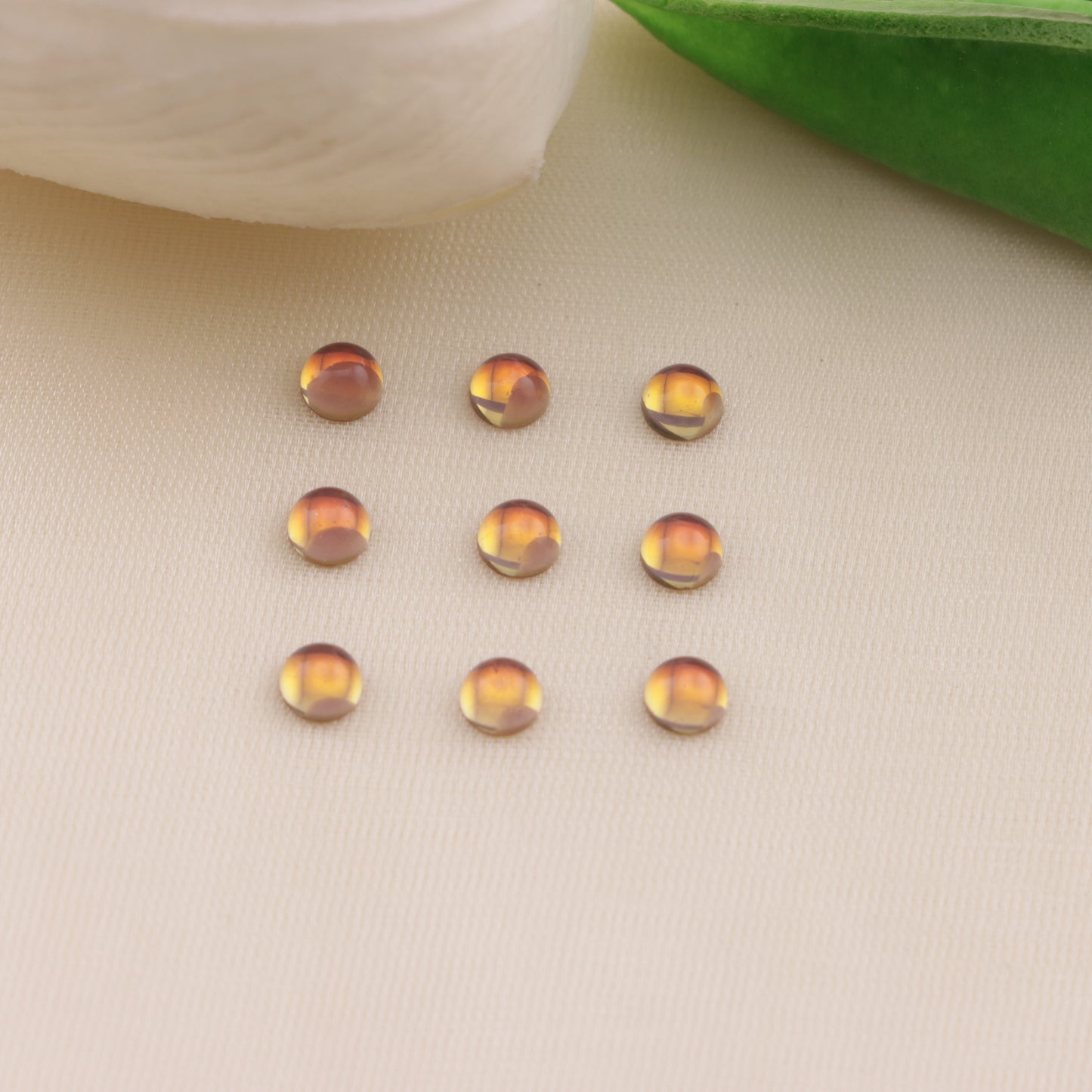 FS6542- 4mm Semicircle Mocha Crystal Diamond Semicircle Mocha Crystal Diamond