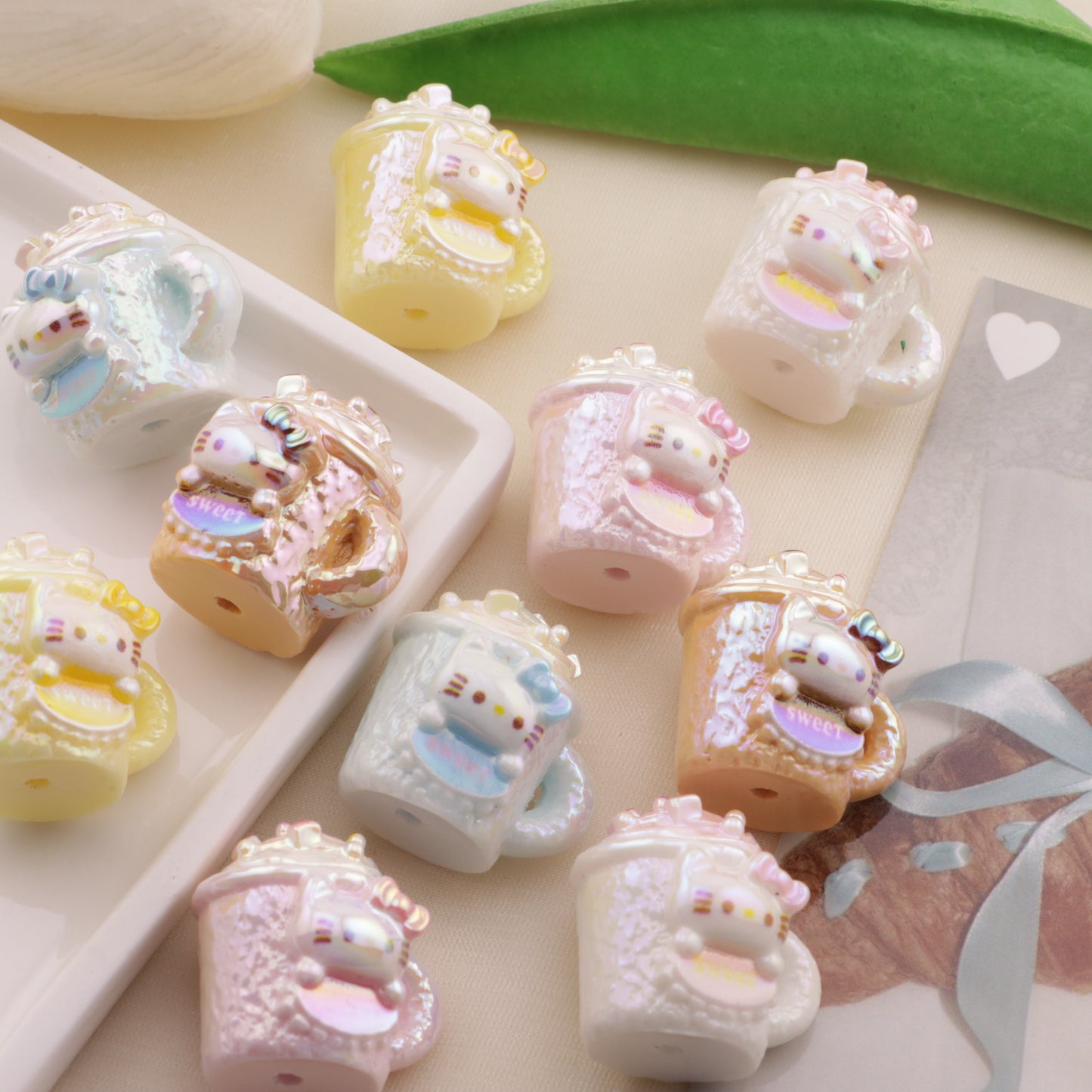 FS6564- Approximately 23*24mm UV Hello Kitty Cup Beads Fit For Pen Pen Passing