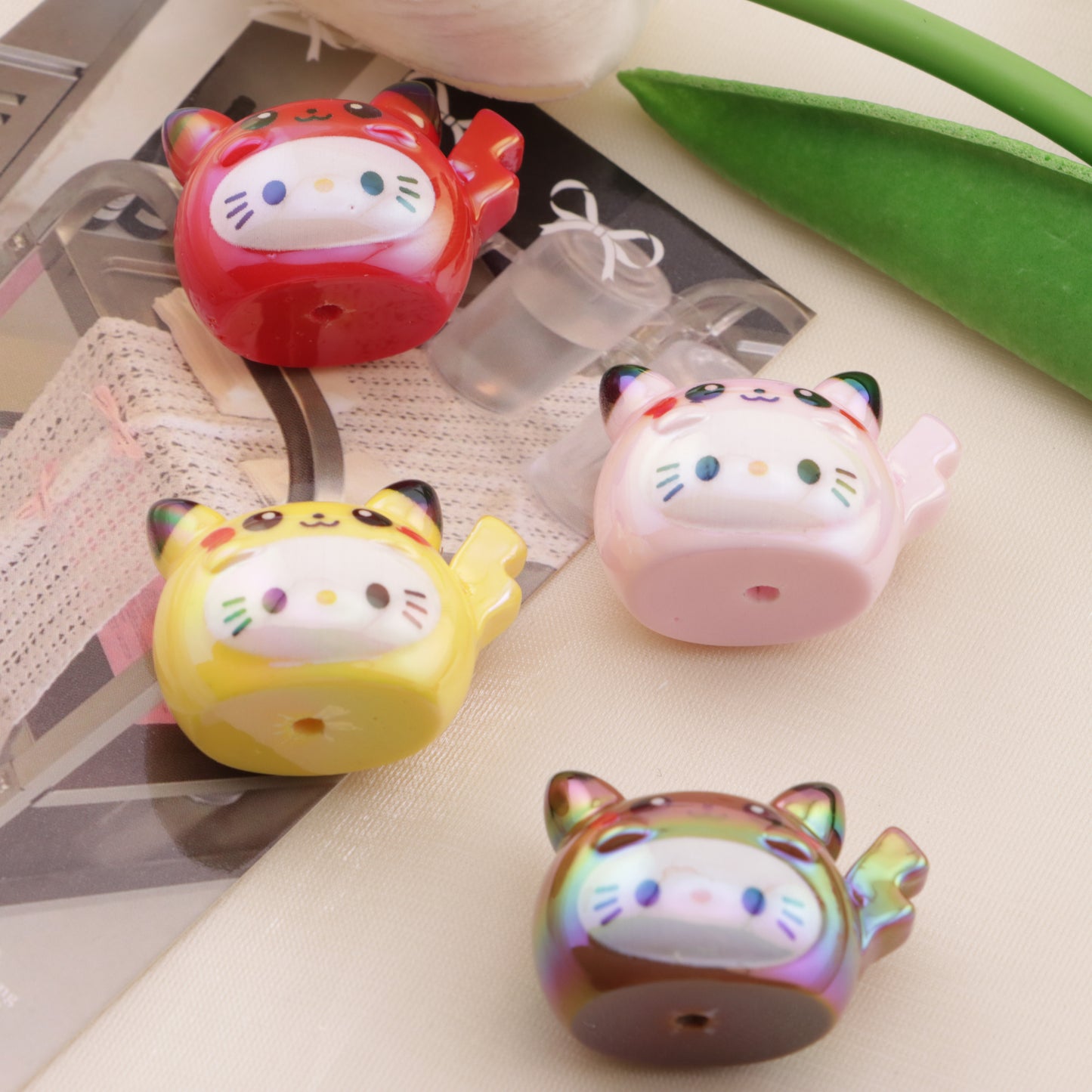 FS6566- About 29*22mm UV HK Kitty Pikachu Beads Beads Fit For Pen