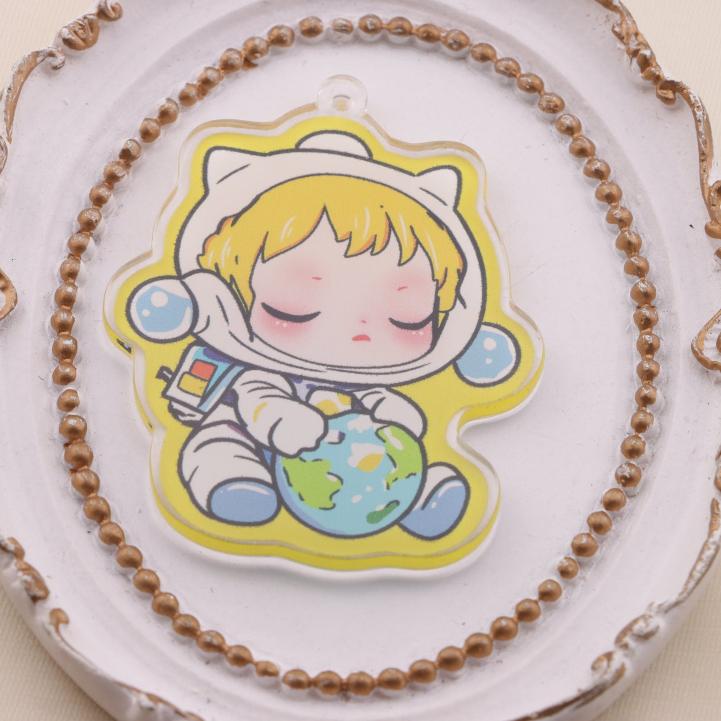 FS6557- SP Hugging The Earth Hanging Hole Acrylic Charms SP Hugging The Earth Hanging Hole Acrylic Pieces