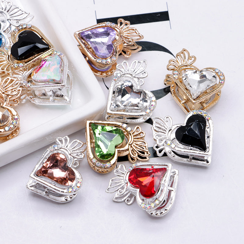 FS4857- Approximately 2.4×2×1.4 Cm Heart - Shaped Crystal Diamond Alloy Beads Four - Way Connector That Can Pass A Pen