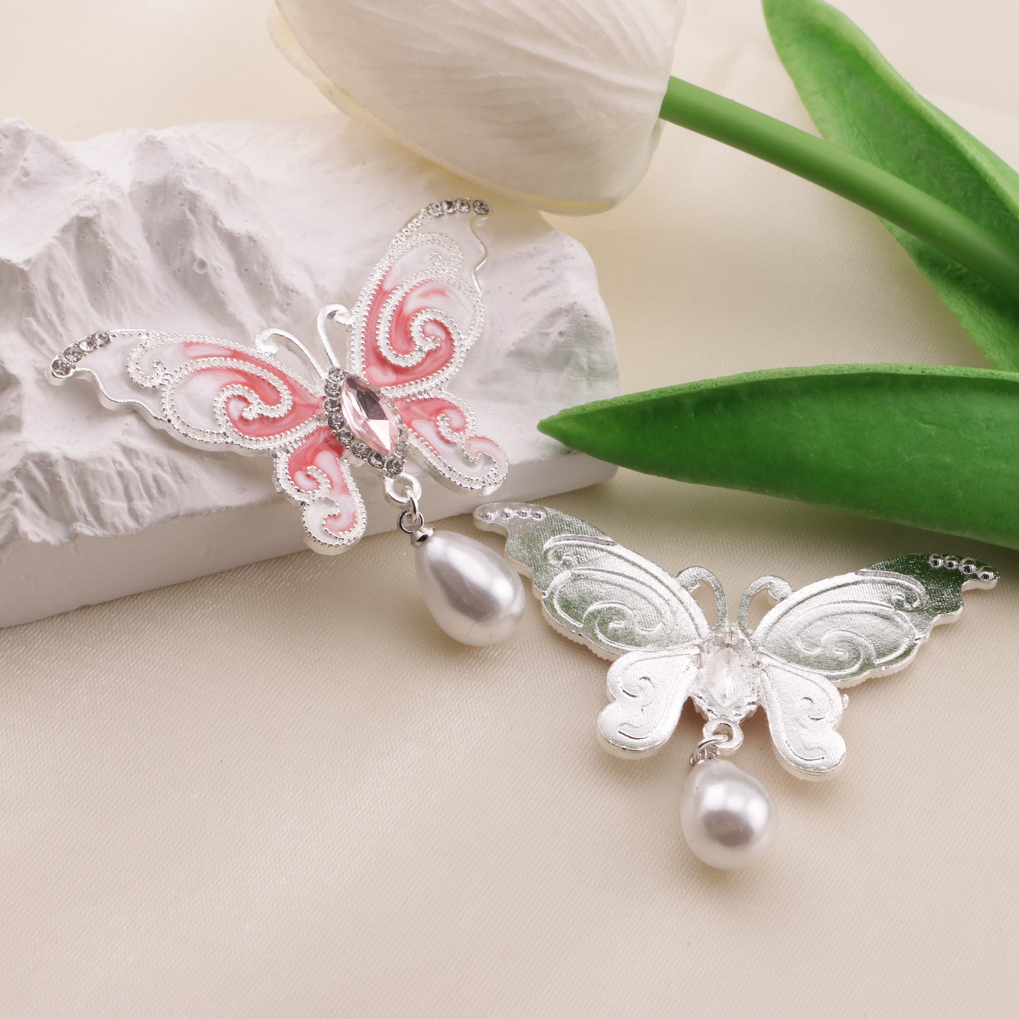 FS6572- 56*33Mm Dripping Oil Butterfly Metal Patch