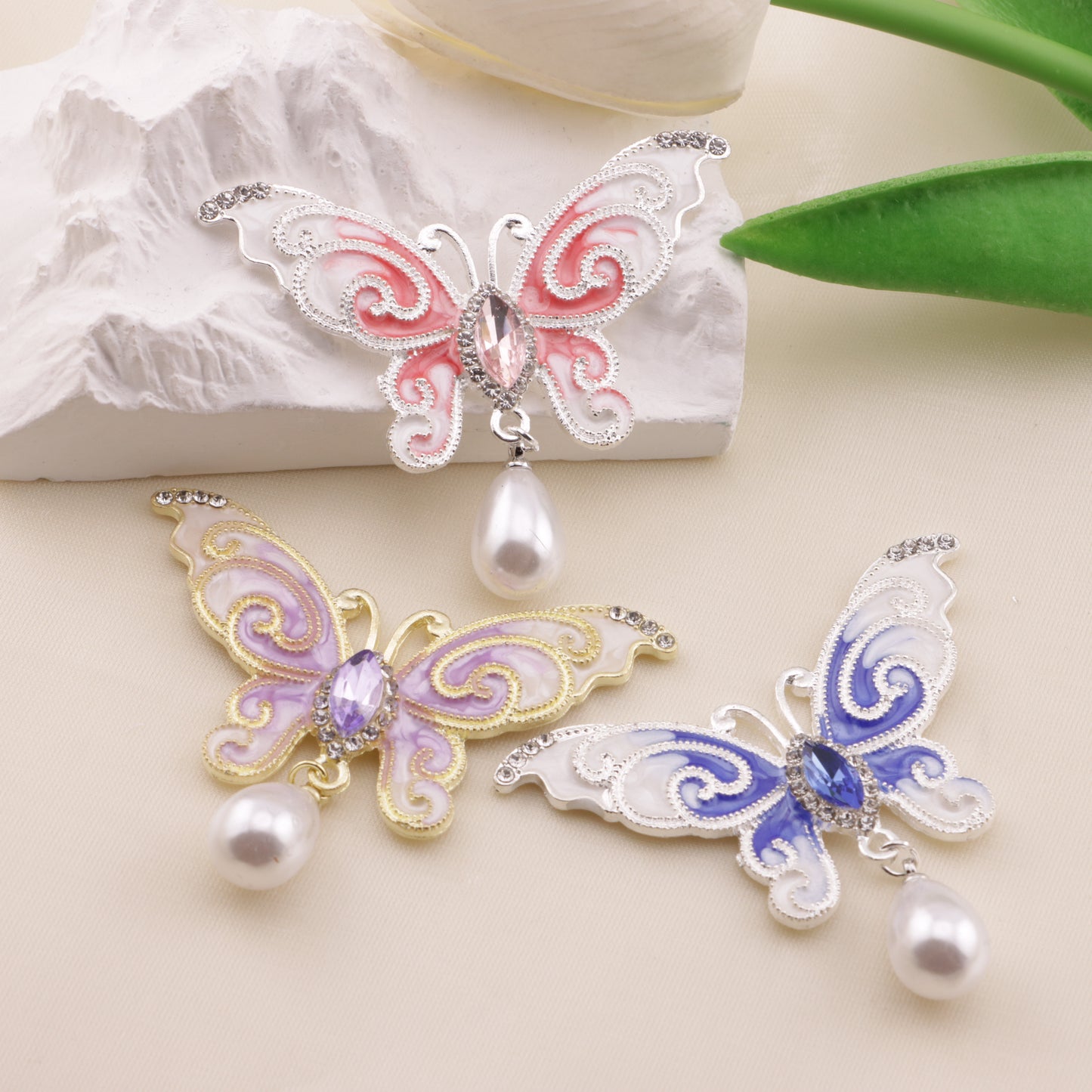 FS6572- 56*33Mm Dripping Oil Butterfly Metal Patch