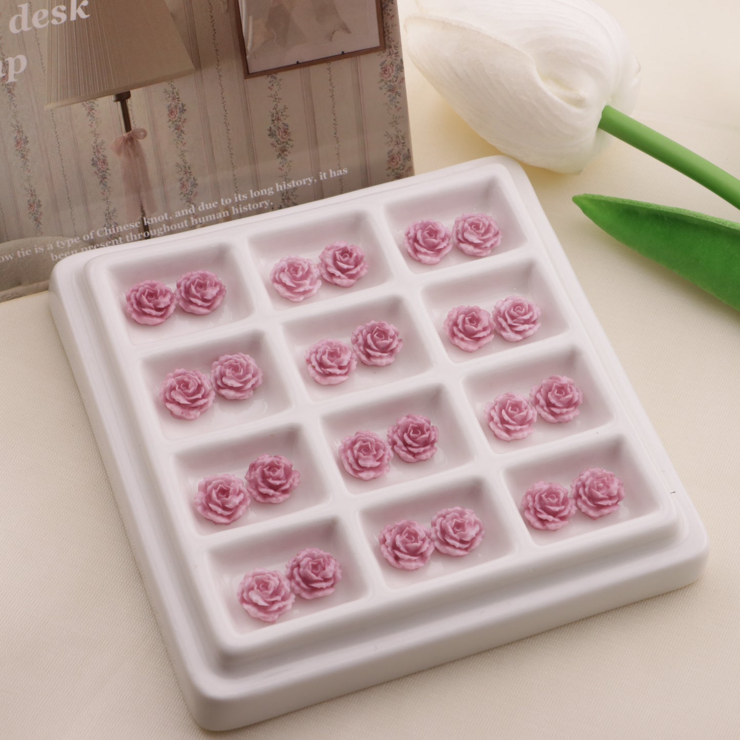FS6569- 10mm Luminous Soft Flower Charms