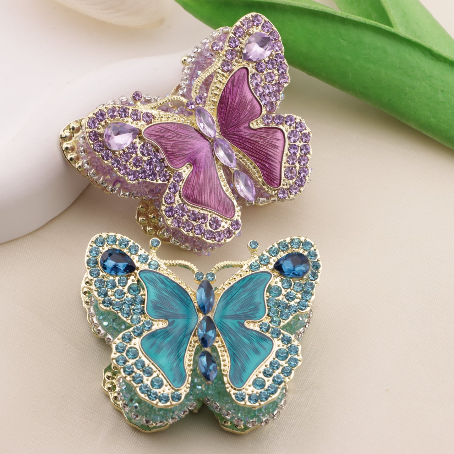 FS6573- About 51*40mm Full Diamond Butterfly Metal Patch