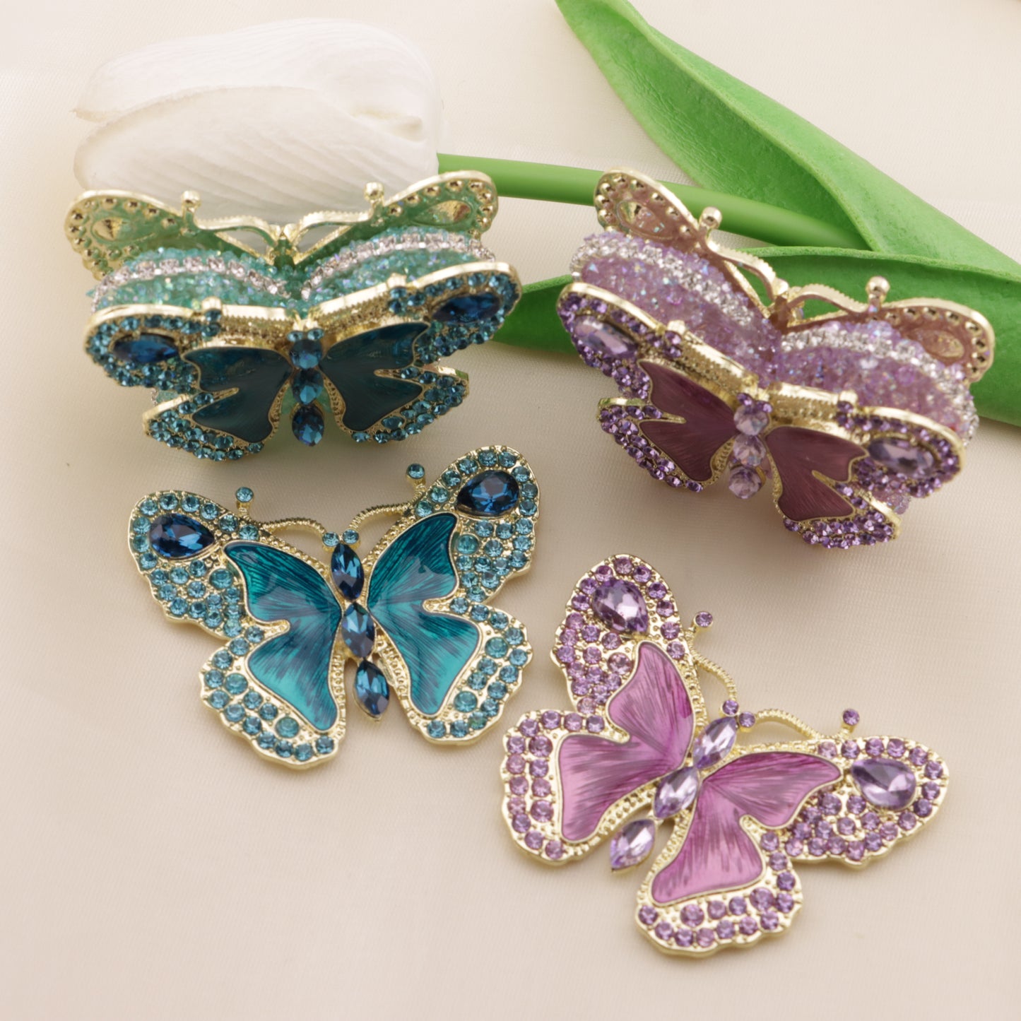 FS6573- About 51*40mm Full Diamond Butterfly Metal Patch