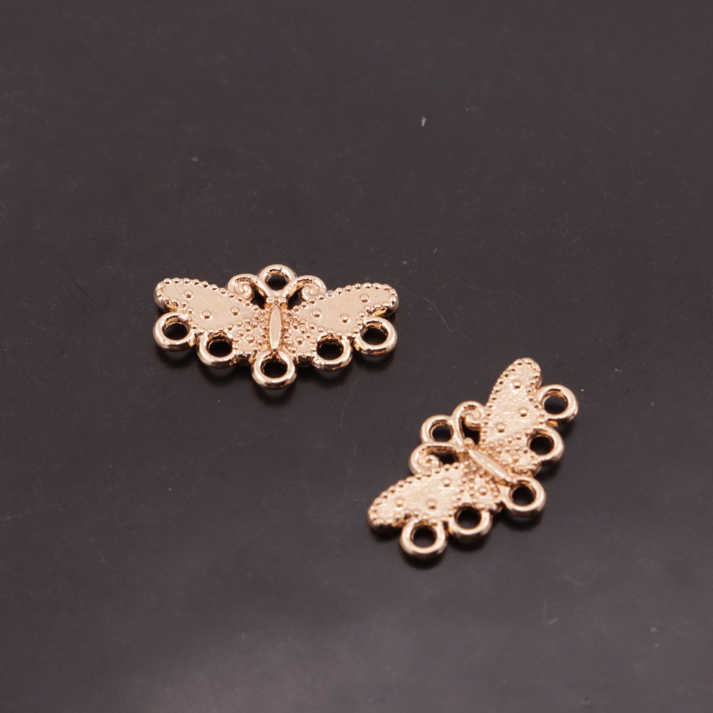 FS5177-10*17.6mm Butterfly Alloy 6 Suspension Holes
