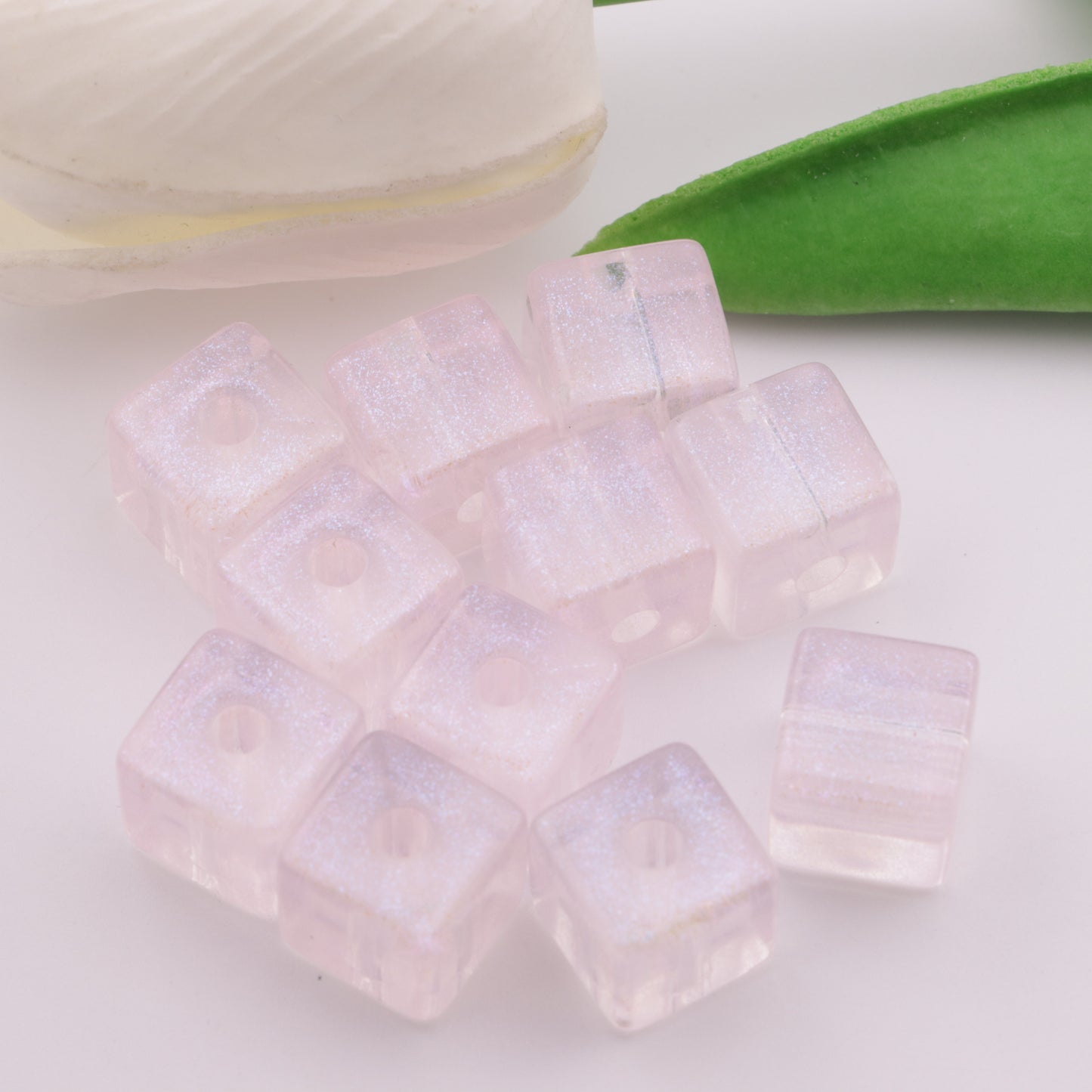 FS3825- 12✕12mm Thin Glitter Transparent Acrylic Cubes