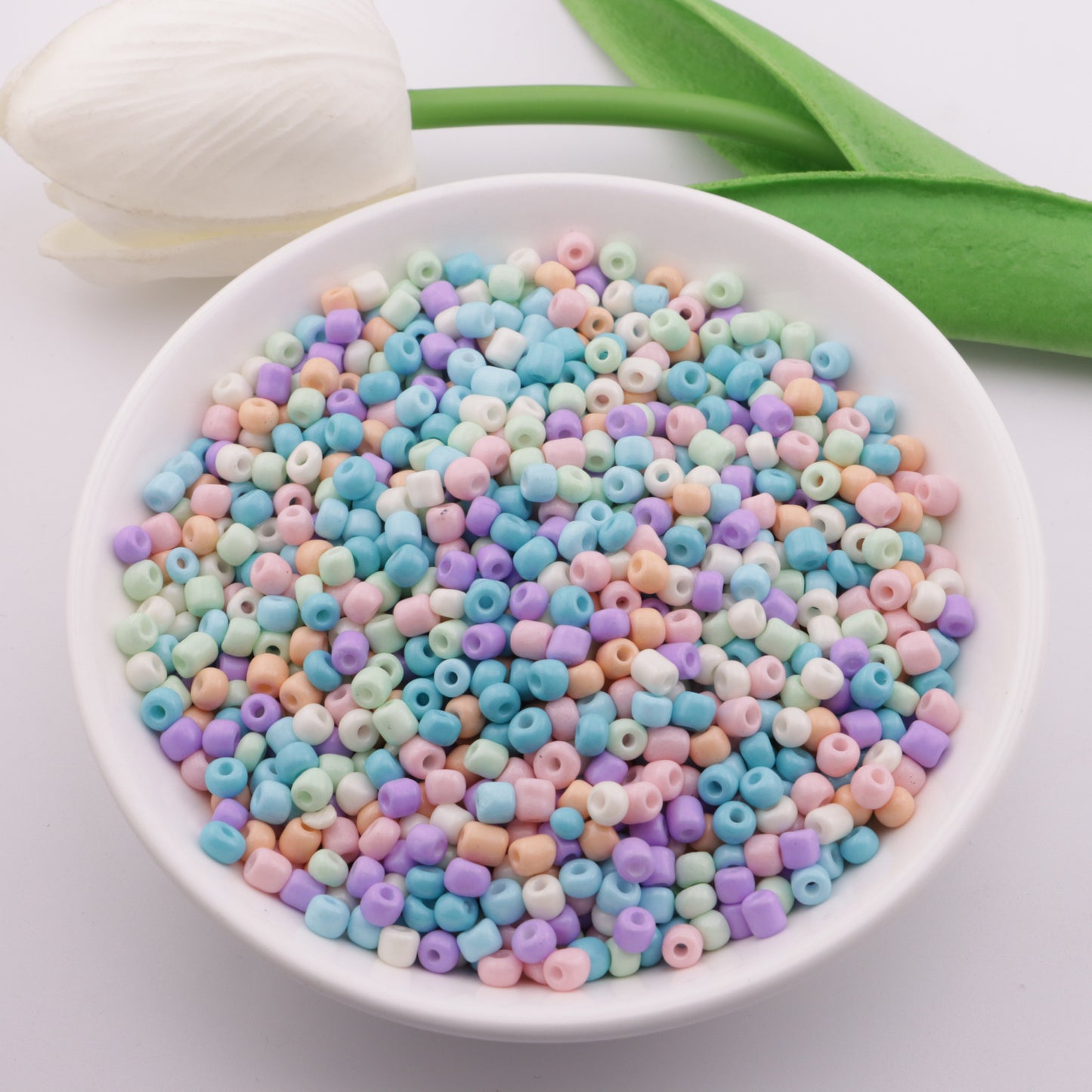FS3054- 4mm Glass Rice Beads