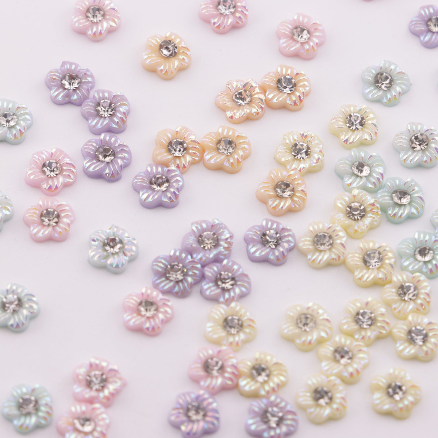 FS5679- 6mm UV 5-Petal Small Flower Charms With Diamonds