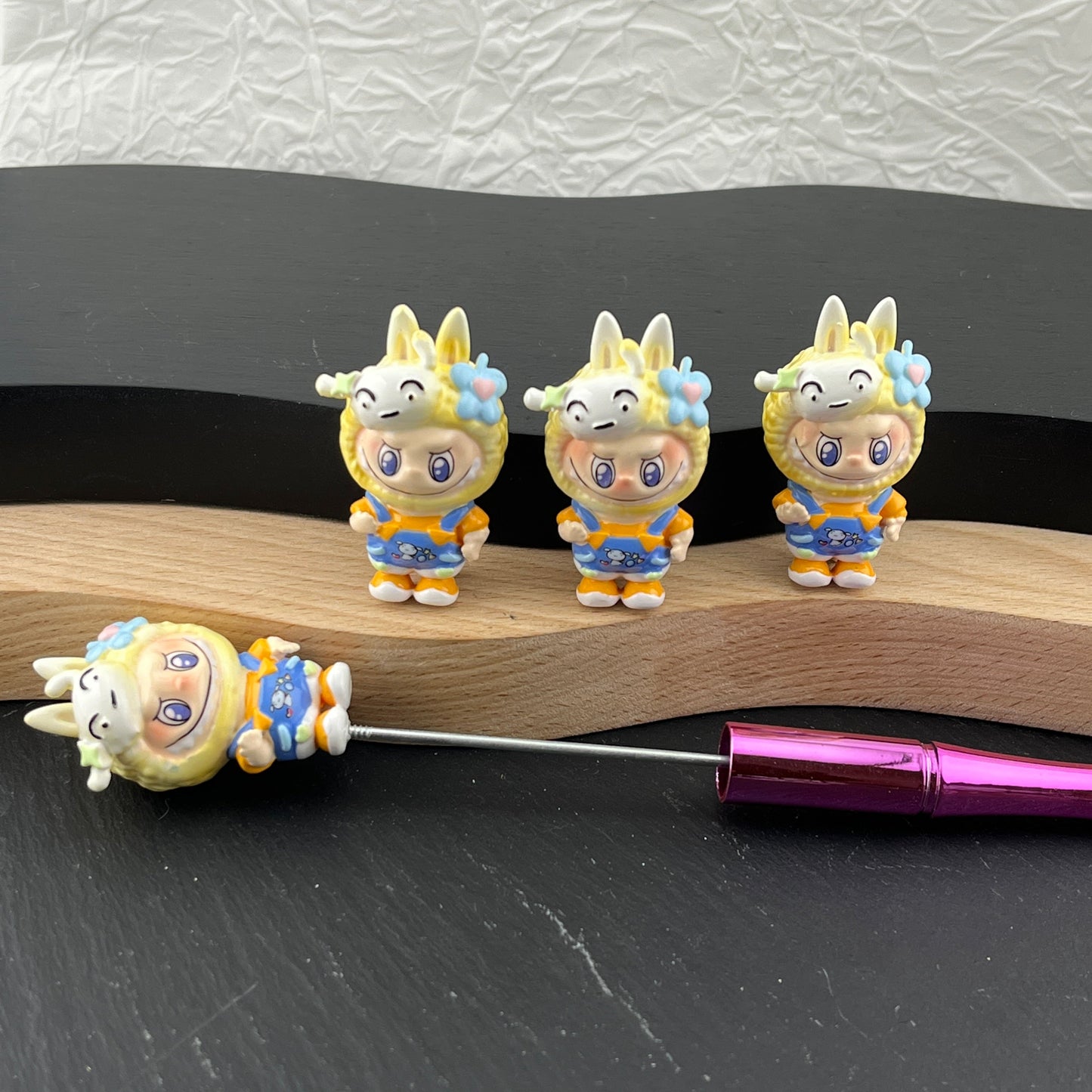 FS2642-1PCS Cute Labubu Resin Painted Doll Pen Topper £¨With Half Hole£©